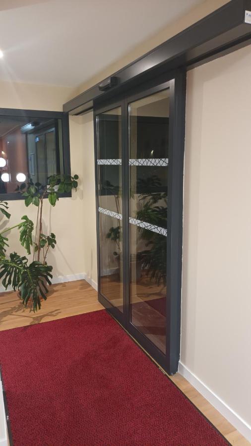فندق Le Petit Logis Beaumont-en-Véron المظهر الخارجي الصورة